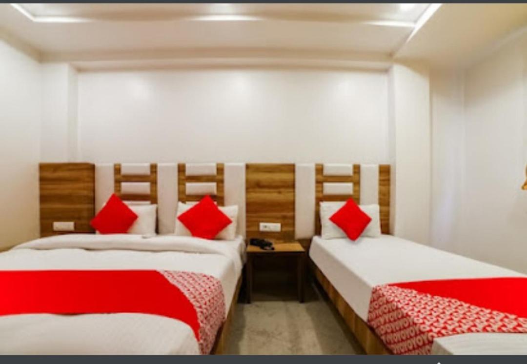 Hotel Awesome International Nueva Delhi Exterior foto