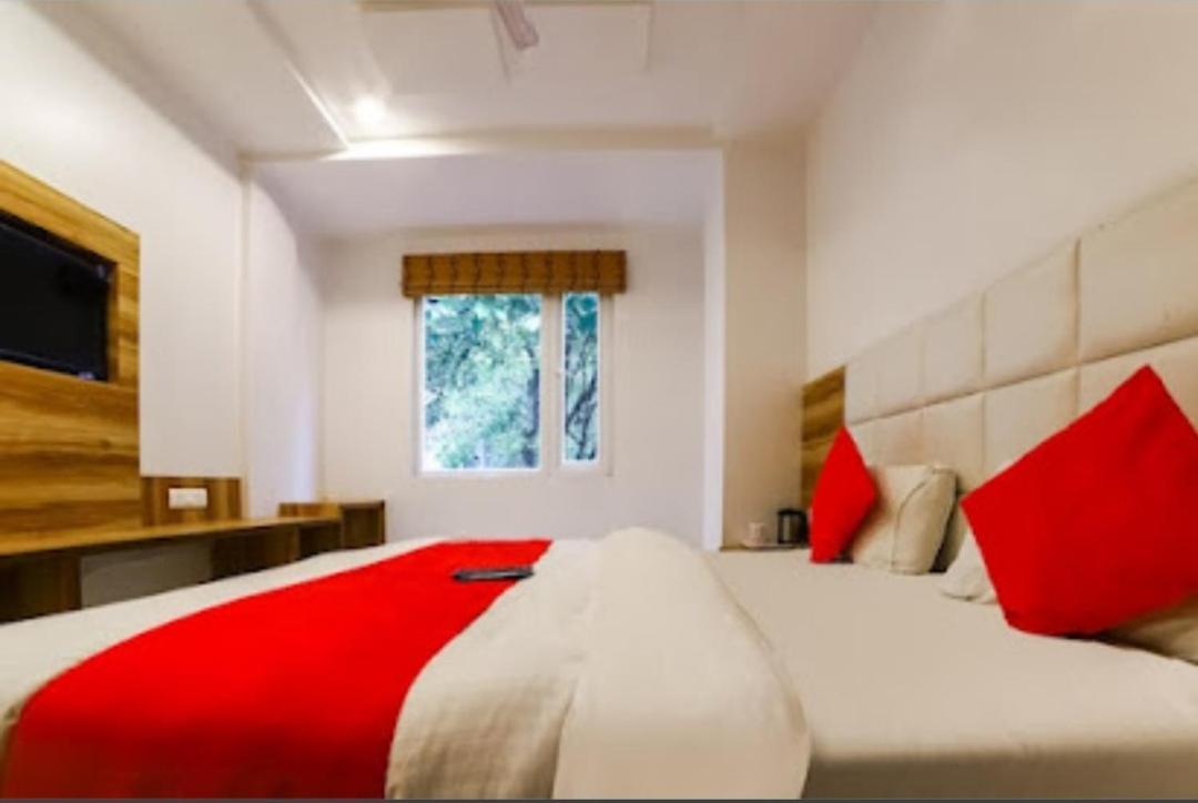 Hotel Awesome International Nueva Delhi Exterior foto